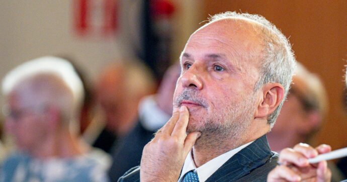 Farmaci, i prezzi salgono: l’Aifa vuol fa pagare il conto ai malati