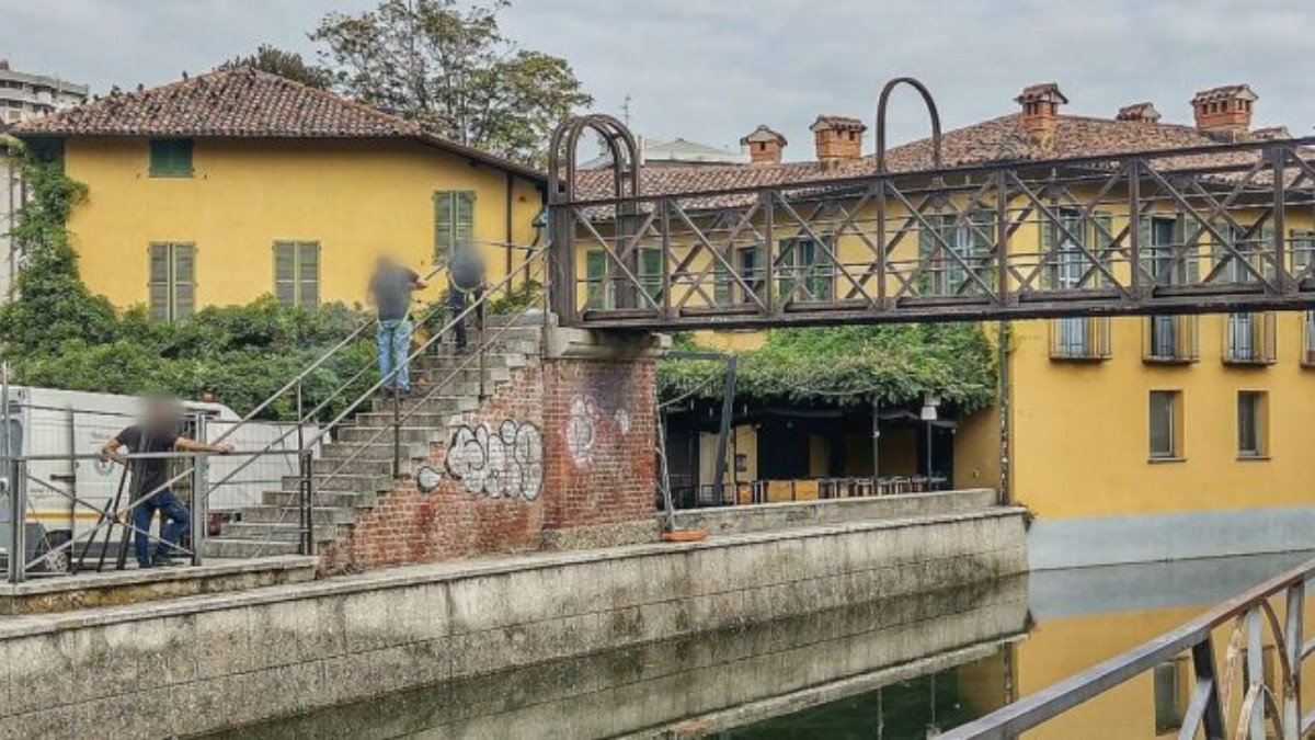 mor236 dopo il cedimento della balaustra sul ponte della martesana a milano tre condanne per omicidio colposo da Ilfattoquotidiano.it mor236 dopo il cedimento della balaustra sul ponte della martesana a milano tre condanne per omicidio colposo