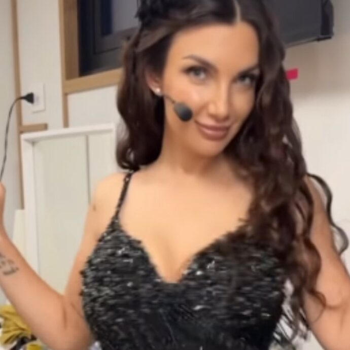 “Voi siete ossessionati! La bellezza non si misura in chili. E se fossi malata e non riuscissi a prendere peso o viceversa? Sarei un merda? Smettetela”: lo sfogo di Elettra Lamborghini