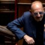 Copertina di Salari fermi,  il favore ad Angelucci:  servizi sanitari esclusi dal decreto. Oggi la protesta
