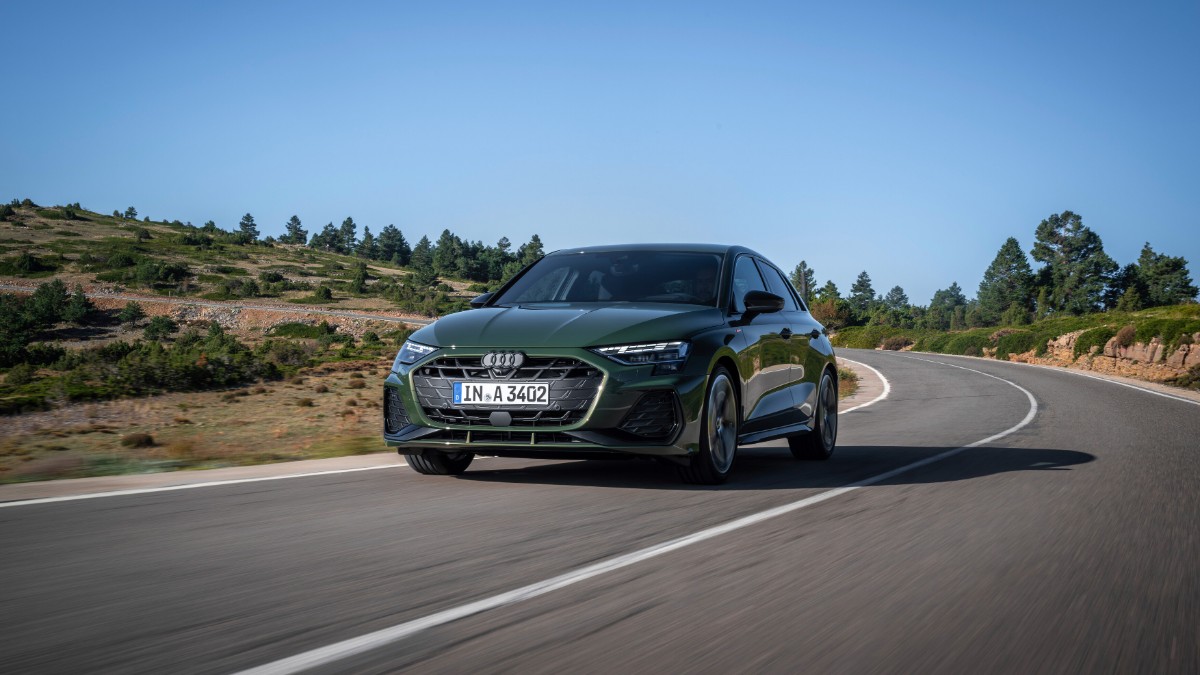 audi a3 si rinnova abitacolo hi tech e assistenza alla guida evoluta da Ilfattoquotidiano.it audi a3 si rinnova abitacolo hi tech e assistenza alla guida evoluta