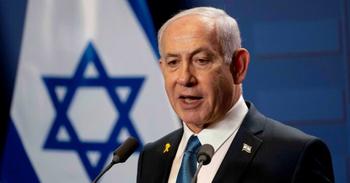 Processo per corruzione, l’ultimo atto di Netanyahu “Bibi-sconi”: “Io, perseguitato dai pm per 10 anni”