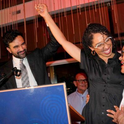 Copertina di Una tripletta “socialista” a New York: Mamdani spaventa Usa e Israele