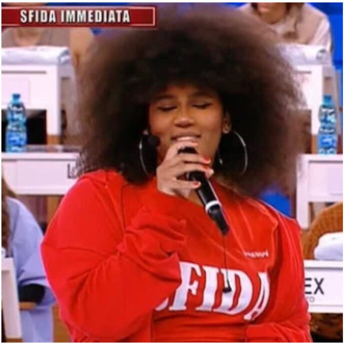 “Amici è stata un’esperienza indimenticabile. Molto complicata a livello mentale. Non ero pronta”: la trasformazione di Aisha tra il Brasile e un look irriconoscibile
