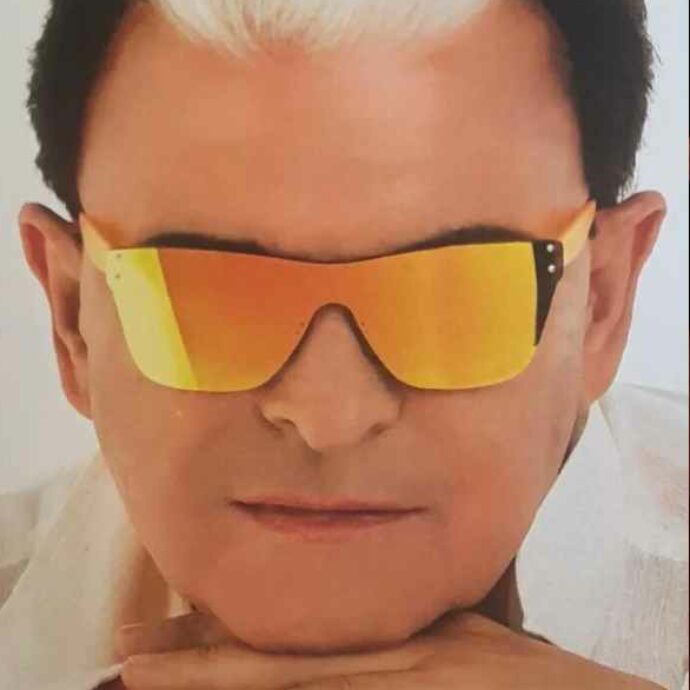 “Mi sono sposato, è un segreto. Il nome? Non ve lo dico, non sono Dua Lipa”: l’annuncio a sorpresa di Cristiano Malgioglio e il “giallo” sull’identità del marito