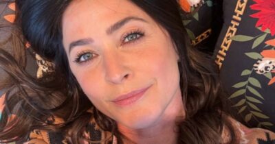 Copertina di “Durante la menopausa mi sono lasciata andare, è stato un periodo orrendo. Non volevo affrontare la cosa e sono arrivata a prendere 19 chili, poi tutto è cambiato”: parla Lisa Snowdon
