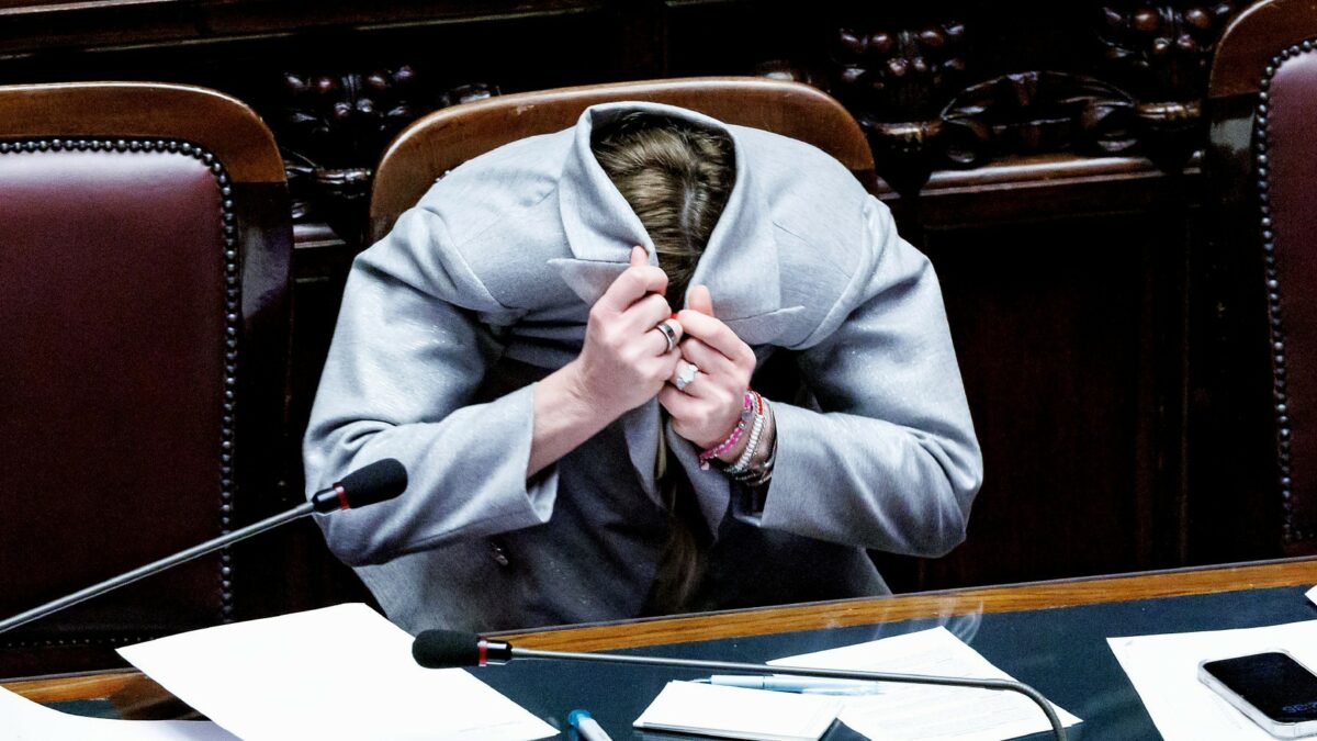 per meloni un presidente della repubblica di destra non 232 pi249 un tab249 il problema sarebbe chi da Ilfattoquotidiano.it per meloni un presidente della repubblica di destra non 232 pi249 un tab249 il problema sarebbe chi