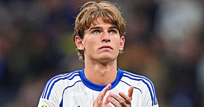Nico Paz, ora il futuro è un rebus: il Real se lo riprende, il Como deve sborsare 60 milioni per riaverlo. Pronta una maxi asta (e c’è anche l’Inter)