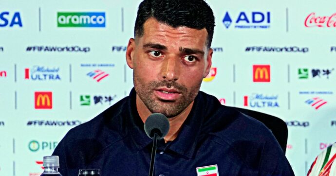 “Taremi trattenuto dalle autorità Usa insieme al vice ct”: ancora problemi per l’Iran ai Mondiali