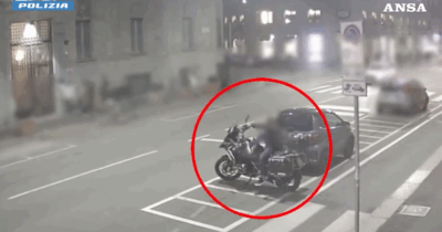 Copertina di Rubano moto di lusso nelle strade di Milano, la polizia arresta i “Bonnie and Clyde” dei furti a due ruote