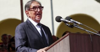Copertina di Dice La Russa che non moriremo per il cambiamento climatico. Magra consolazione