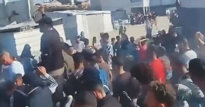 Copertina di Gaza, la “rivoluzione” in strada frenata dai mitra di Hamas si sposta nelle tende