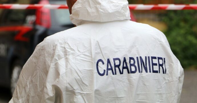 Cadavere mummificato trovato tra il Bitto e l’Adda in Valtellina: giallo sull’identità della vittima