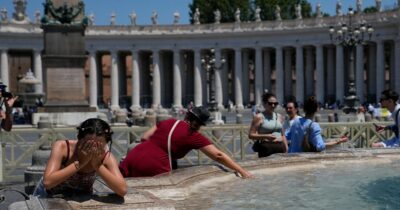 Copertina di Oms: “In Europa 1300 morti in una settimana, è il continente che si scalda più rapidamente”. A Milano e Torino notti a oltre 27 gradi