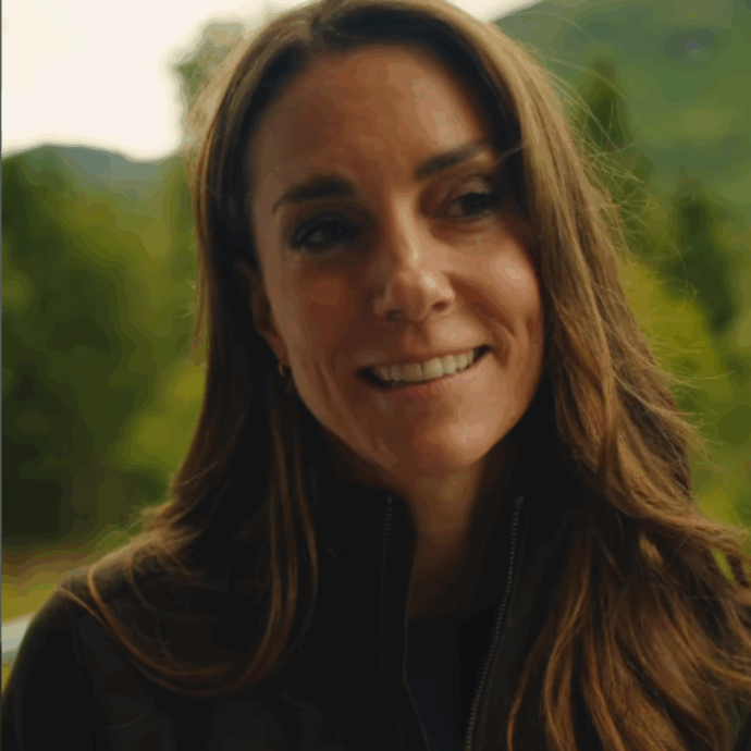 “Il cancro non colpisce solo il corpo, cambia tutta la vita. Durante e dopo le cure non basta la sola medicina”: Kate Middleton scala da sola in 24 ore le vette più alte della Gran Bretagna e lancia un messaggio