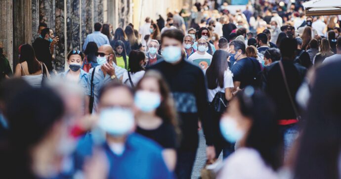 Mossa di Conte: si dimette per farsi sentire sul Covid