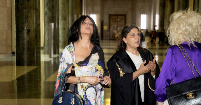 Ruby-ter, riparte a Milano il processo alle Olgettine “finte testimoni” sulle “cene eleganti” di Casa B.