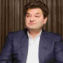 Copertina di Sanzionato da Zelensky su richiesta dei servizi segreti e accuse sulla Crimea: chi è Vadym Ermolaev, l’oligarca ferito a Monaco