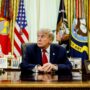 Copertina di Gli Usa impongono nuovi dazi tra il 10 e il 12,5% su 60 Paesi: c’è anche l’Ue