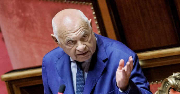 Abuso d’ufficio, la Consulta salva ancora l’abrogazione voluta da Nordio: ecco i soprusi che per legge non sono più reato