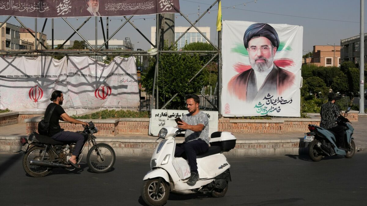 iran usa colloqui tecnici a doha trump incontri positivi media raggiunto accordo per sbloccare 3 miliardi di dollari di teheran congelati da Ilfattoquotidiano.it iran usa colloqui tecnici a doha trump incontri positivi media raggiunto accordo per sbloccare 3 miliardi di dollari di teheran congelati