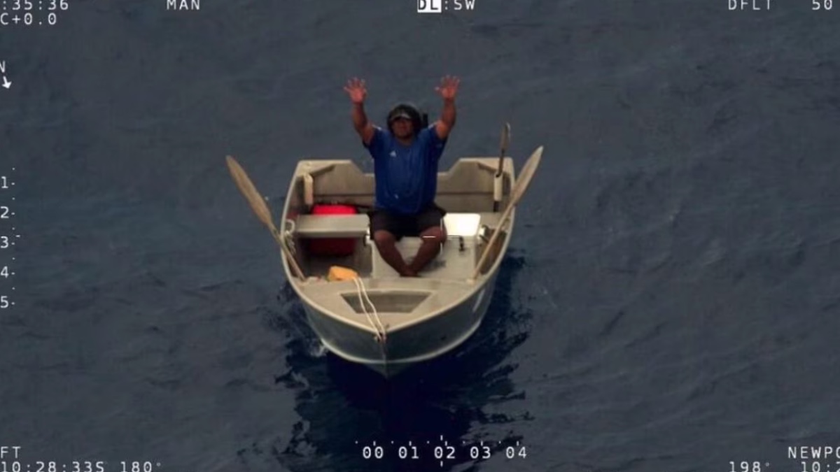 sono sopravvissuto otto giorni alla deriva nell8217oceano pacifico le onde erano pi249 alte della barca mi colpivano da entrambi i lati ma non ho mai avuto paura la storia di junior apiuta da Ilfattoquotidiano.it sono sopravvissuto otto giorni alla deriva nell8217oceano pacifico le onde erano pi249 alte della barca mi colpivano da entrambi i lati ma non ho mai avuto paura la storia di junior apiuta