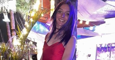 Copertina di “Ha lottato con l’alligatore di 3,6 metri per salvare la sua fidanzata ed è riuscito a liberarla dalle fauci dell’animale, ma era troppo tardi”: Brittany Clark muore a 31 anni durante un’escursione