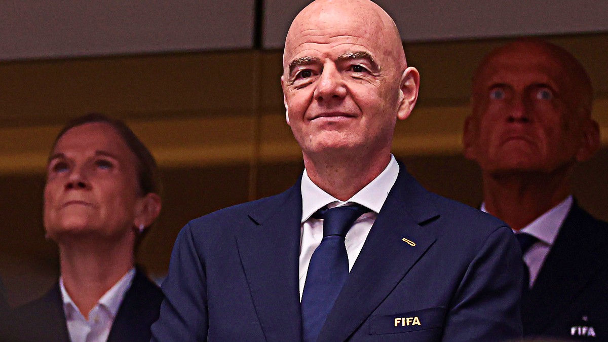 i fantastici viaggi in jet di infantino ai mondiali cos236 il presidente fifa ha gi224 inquinato da solo quanto 78 persone farebbero in un intero anno da Ilfattoquotidiano.it i fantastici viaggi in jet di infantino ai mondiali cos236 il presidente fifa ha gi224 inquinato da solo quanto 78 persone farebbero in un intero anno