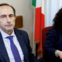 Copertina di “De Luca ha mentito”: la denuncia di Li Gotti