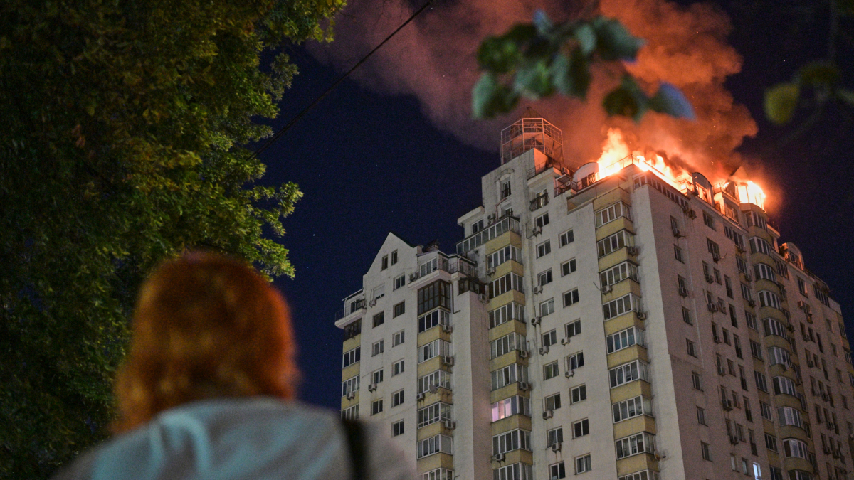 ucrin ondata di missili e droni su kiev colpiti edifici civili almeno 10 morti da Ilfattoquotidiano.it ucrin ondata di missili e droni su kiev colpiti edifici civili almeno 10 morti