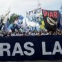 Copertina di Lazio, corteo anti Lotito: Bisignani sponsor. La raccolta fondi porta all’uomo dei Senese