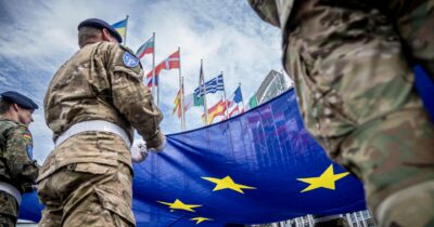 Copertina di Difesa,  il 40% dei cittadini europei  vuol fare da sé