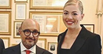 Copertina di Diffusione illecita di audio privato, Maria Rosaria Boccia e un giornalista a giudizio: udienza il 3 dicembre