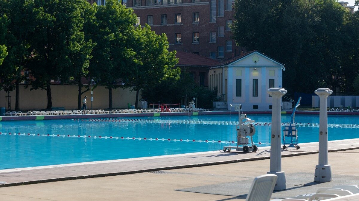 si tuffa in una piscina pubblica durante la notte annegato 28enne a milano da Ilfattoquotidiano.it si tuffa in una piscina pubblica durante la notte annegato 28enne a milano