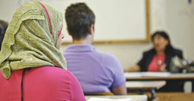 Copertina di La “caccia” agli imam nelle scuole finisce con sette incontri regolari, il sindacato: “Iniziativa del ministero gravissima”