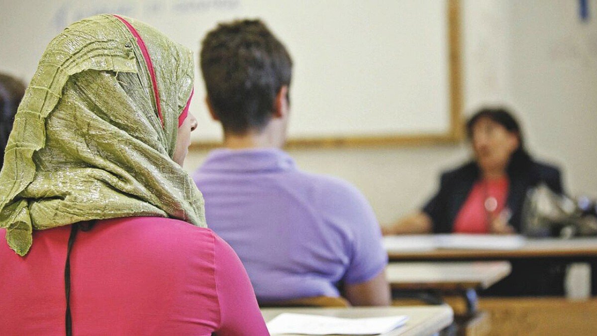 la caccia agli imam nelle scuole finisce con sette incontri regolari il sindacato iniziativa del ministero gravissima da Ilfattoquotidiano.it la caccia agli imam nelle scuole finisce con sette incontri regolari il sindacato iniziativa del ministero gravissima