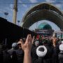 Copertina di Iran, al via i funerali di Khamenei: folla oceanica a Teheran, slogan contro gli Usa. L'11 luglio la ripresa dei colloqui con Washington