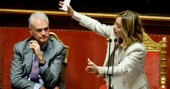 Riforma PA, il governo blinda i “suoi” dirigenti