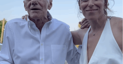 Copertina di “Ora abbiamo una cosa in comune, siamo sposati tutti e due. All’inizio sembra che vada bene, poi diventa un casino mai visto, tremendo”: Roberto Vecchioni e le nozze della figlia Francesca