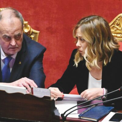 Copertina di Autonomia. “In sanità competizione inefficiente tra Regioni, così più disuguaglianze”