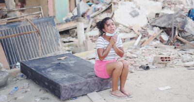 Copertina di Venezuela,  dolore e vergogna:  “Le ruspe aiutano prima i ricchi”