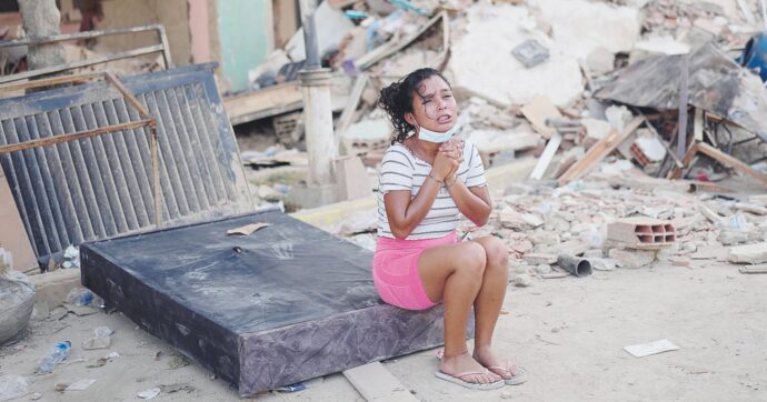 Venezuela,  dolore e vergogna:  “Le ruspe aiutano prima i ricchi”