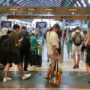 Copertina di Treni, l’Italia è divisa in due: iniziati i lavori di sostituzione di un ponte a Firenze. Altri ritardi per guasti a Milano e sulla linea alternativa Tirrenica