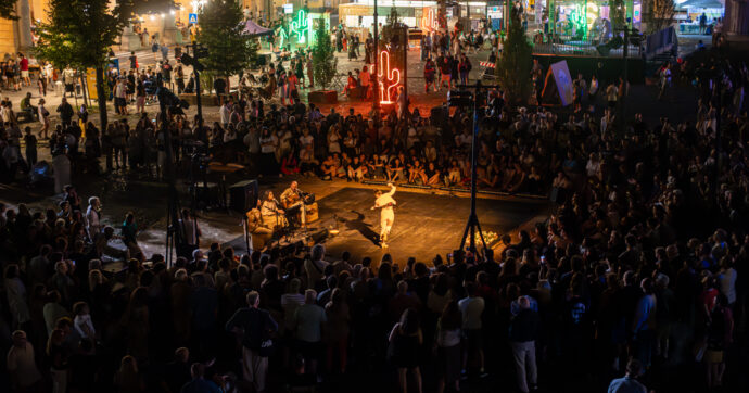 La sinistra prenda esempio dal Festival di Santarcangelo di Romagna per fare cultura