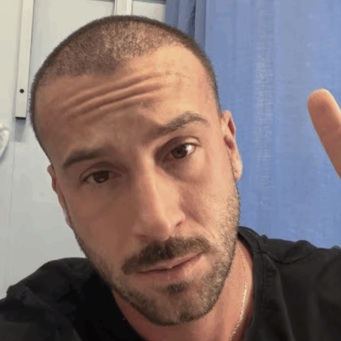 “Non mi era mai successo e sono finito in ospedale. Palpitazioni ovunque, il mio corpo è diventato rosso nel giro di pochi minuti e pieno di macchie”: così Andreas Muller