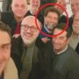 Copertina di Uno scatto con l’eurodeputato riapre le ferite dem: “Vergogna”