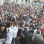Copertina di Morto per fuggire ai carabinieri ieri il funerale-show a Pescara