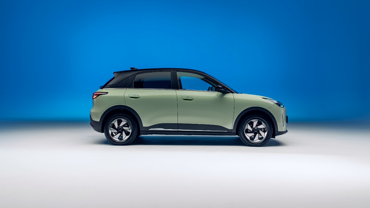 https://st.ilfattoquotidiano.it/wp-content/uploads/2026/07/07/geely-e2.jpg