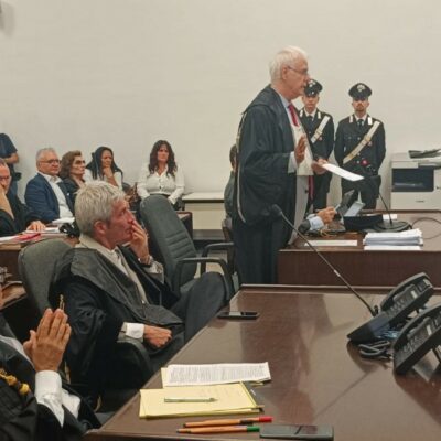 Copertina di Processo Cascina Spiotta, sei anni a Lauro Azzolini. Prescrizione per Curcio e Moretti