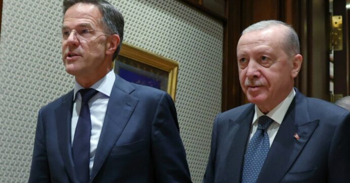 Vertice Nato ad Ankara: al centro il sostegno all’Ucraina e le spese per la Difesa. Resta l’incognita Trump